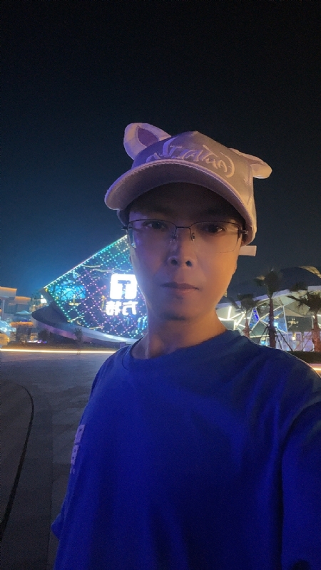 富贵使我们相遇的第一张照片--晋江交友网