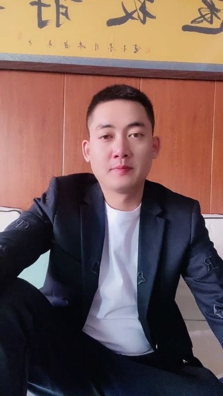 李泽胜的第一张照片--晋江交友网