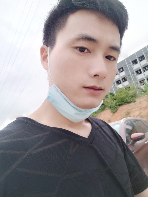 何凡的第二张照片--晋江交友网