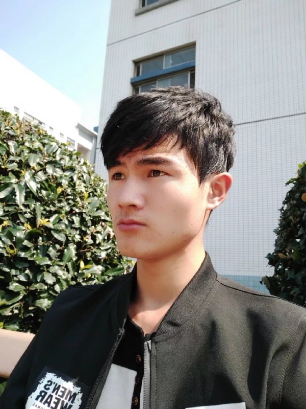 阳光男孩的第四张照片--晋江交友网
