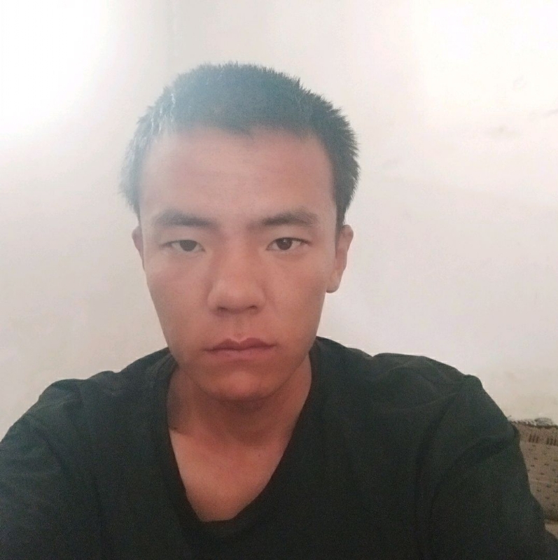 哦哦的第一张照片--晋江交友网
