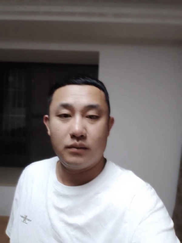 魔尊的第一张照片--晋江交友网