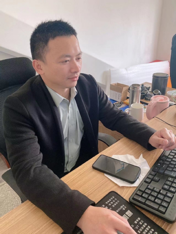 落叶知秋的第一张照片--晋江交友网