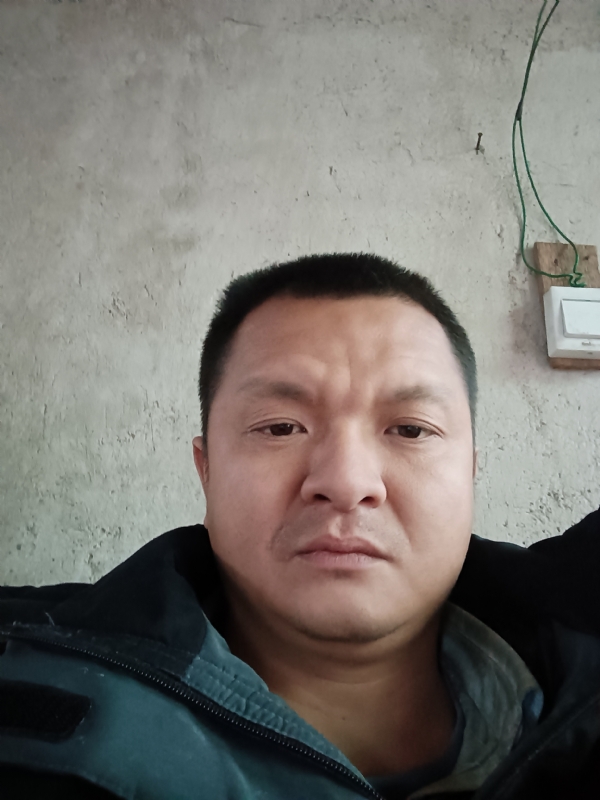 兰成龙的第二张照片--晋江交友网