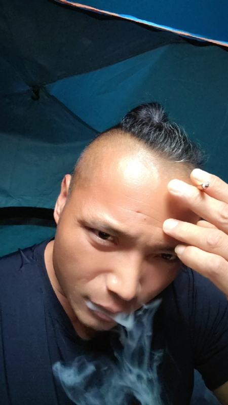 伯爵的第四张照片--晋江交友网