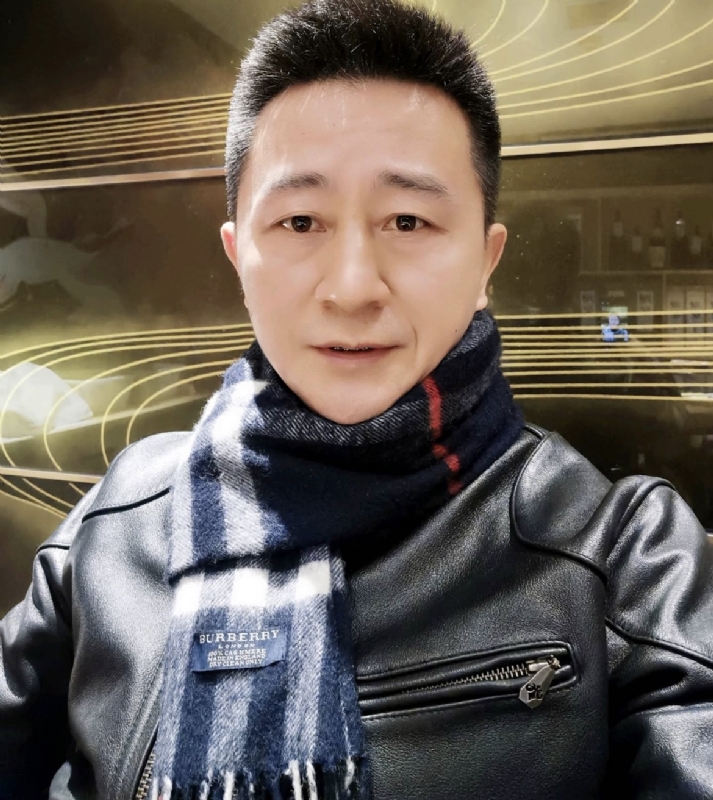情到深处的第一张照片--晋江交友网