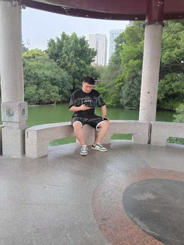 不善挽留的第二张照片--晋江交友网