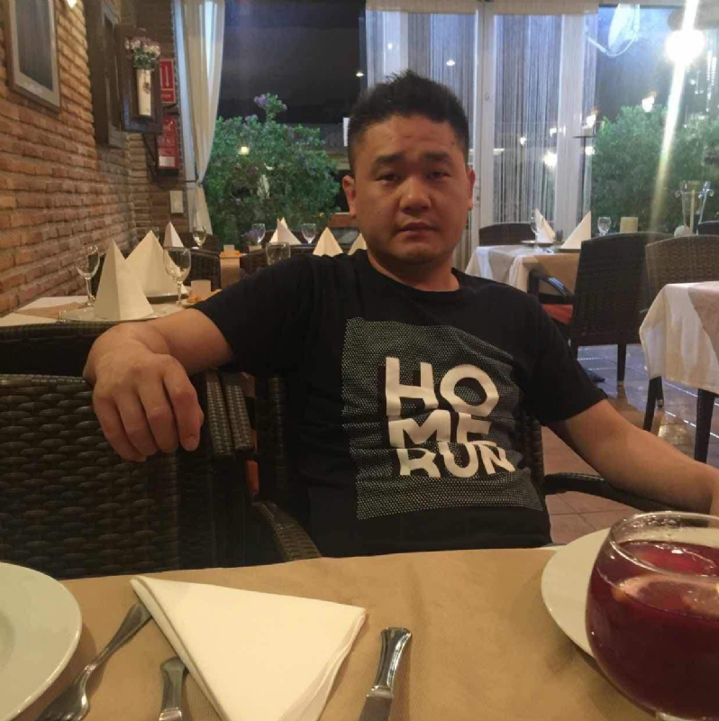 海外游子的第三张照片--晋江交友网