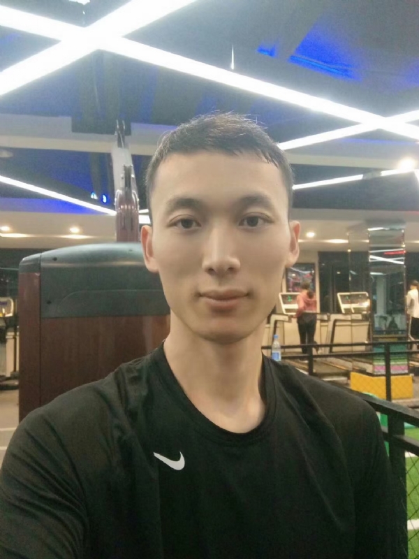 青松的第一张照片--晋江交友网