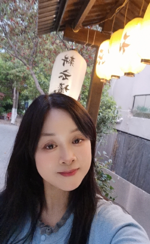 伊伊的第一张照片--晋江交友网