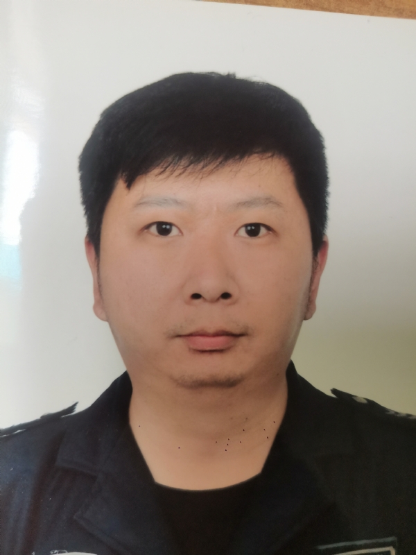 吕嘉的第一张照片--晋江交友网